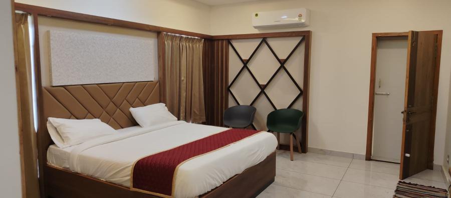 Premier Deluxe Room